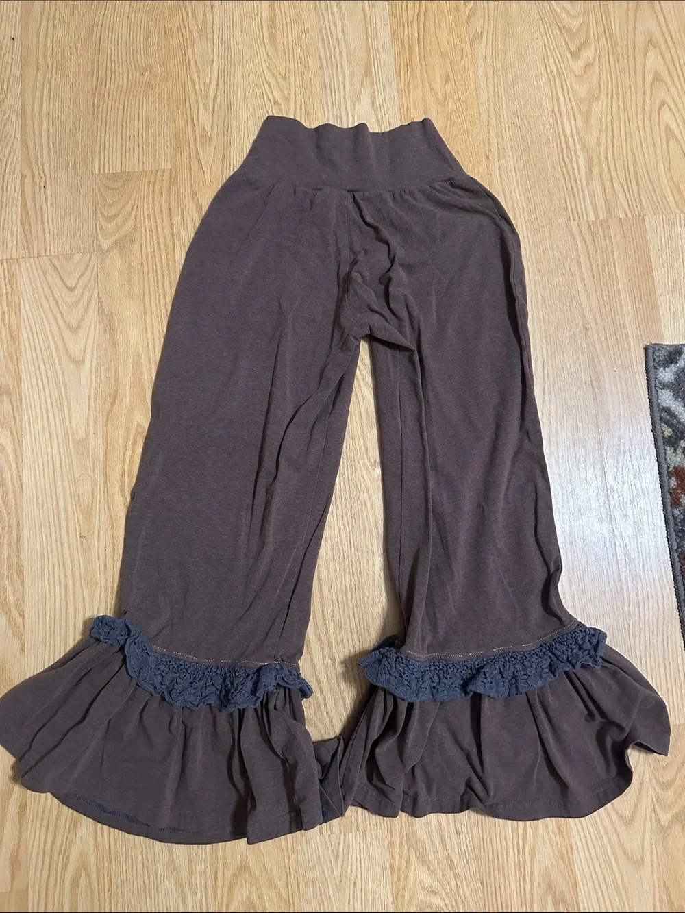 Matilda Jane Lace Ruffle Pants - Picture 3 of 5